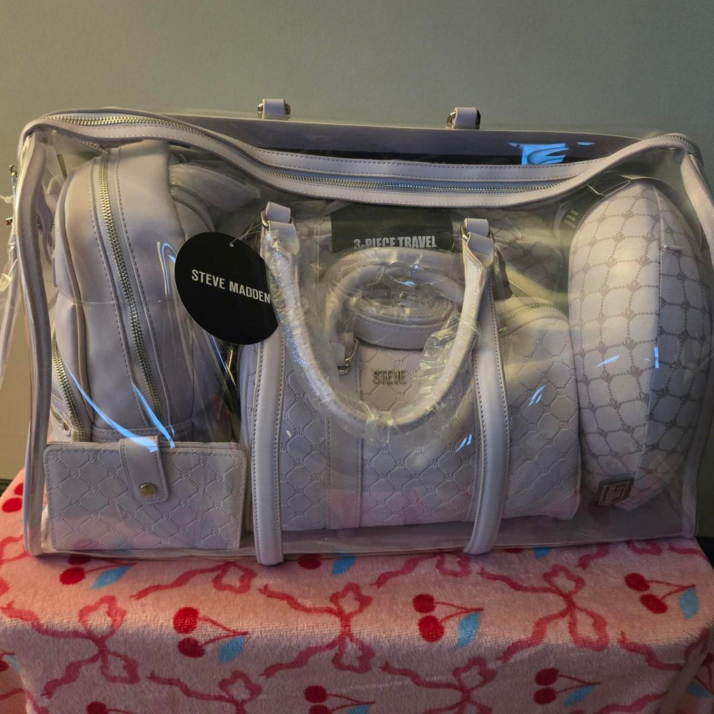 Steve Madden 6 pc Travel Set