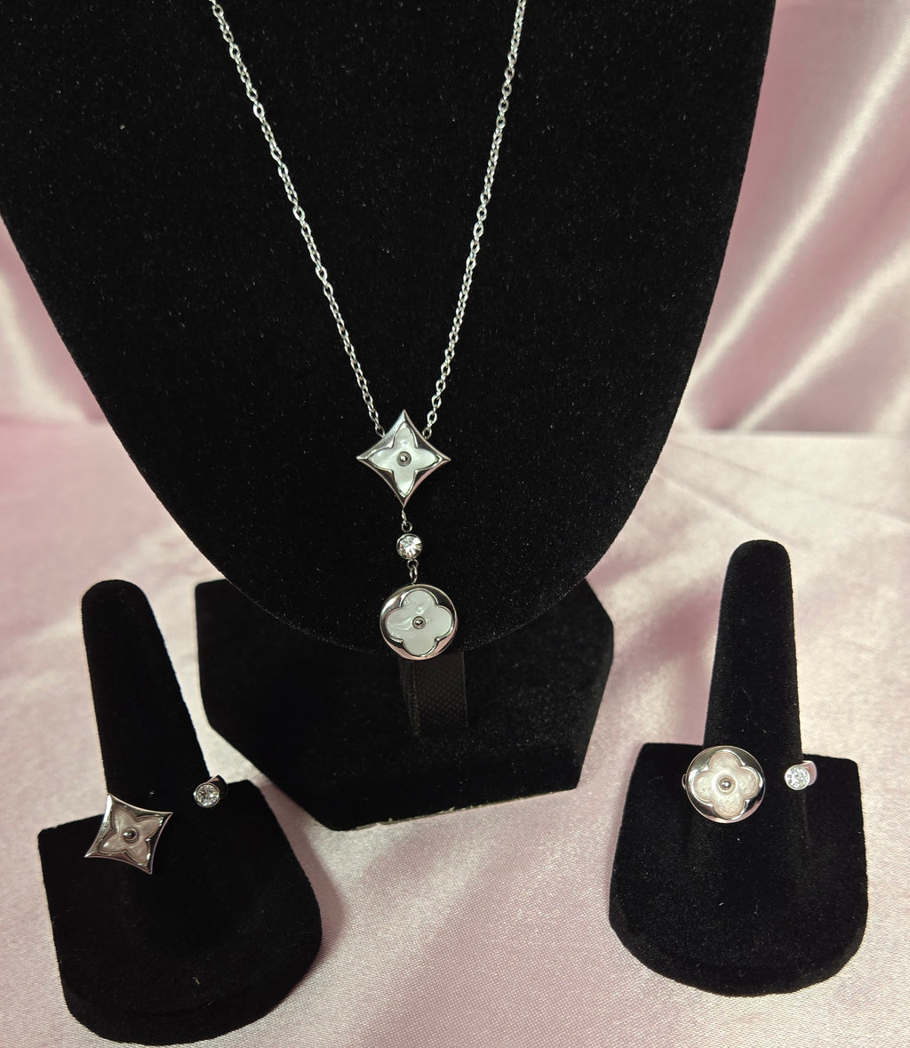 Lux Inspired Pink Floral Jewelry Set | Necklace Bracelet &amp; Adjustable Rings