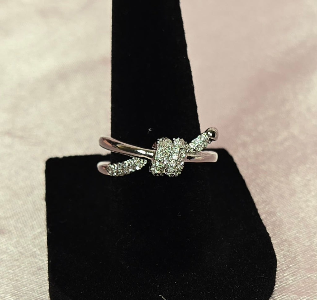 Lux Inspired Knot Ring | Statement Jewelry