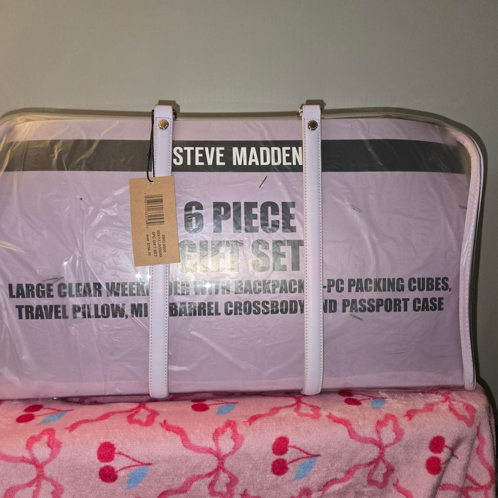 Steve Madden 6 pc Travel Set