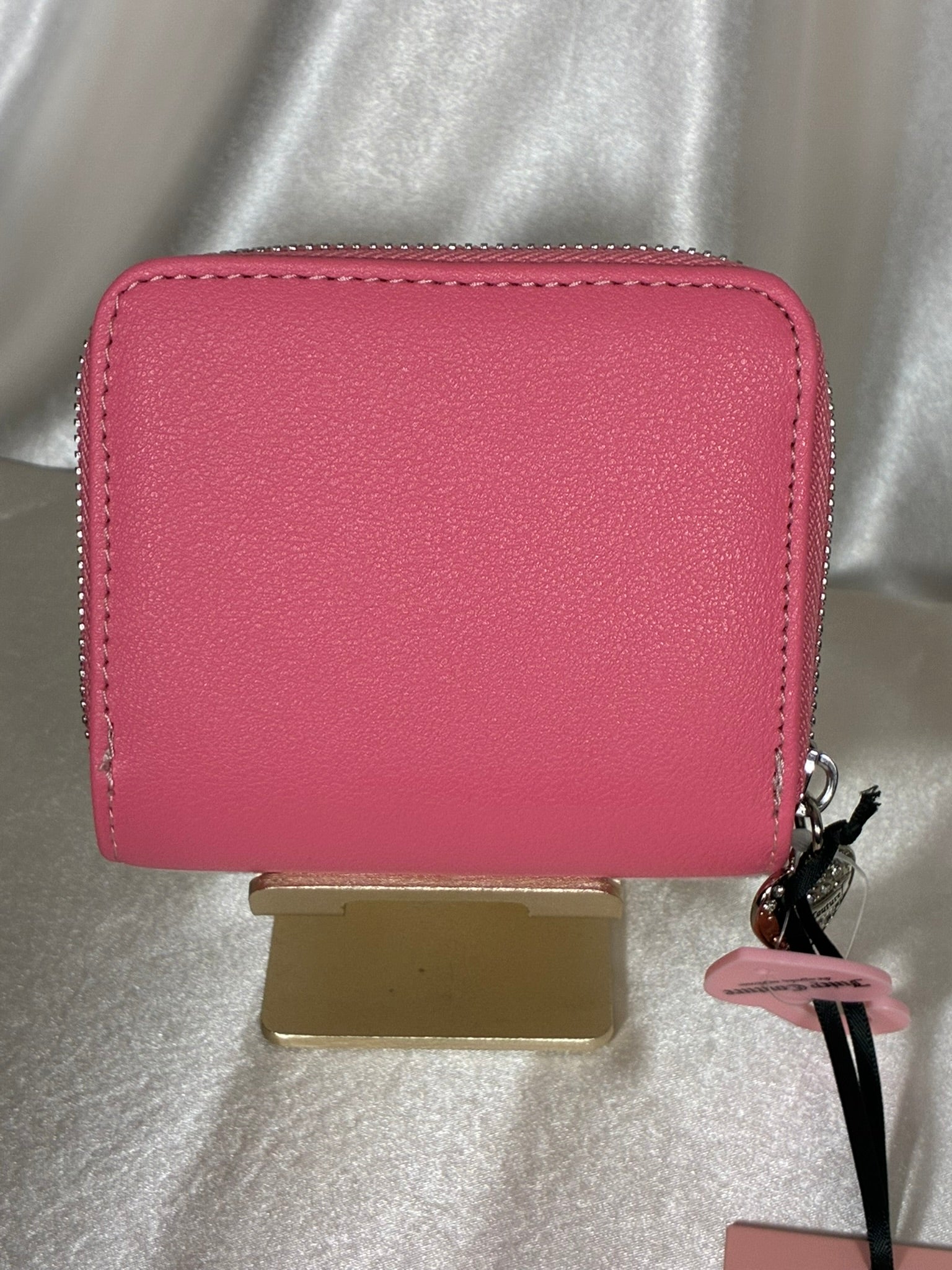 Juicy Couture Juicy in Bloom Zip Wallet – Blush Pink