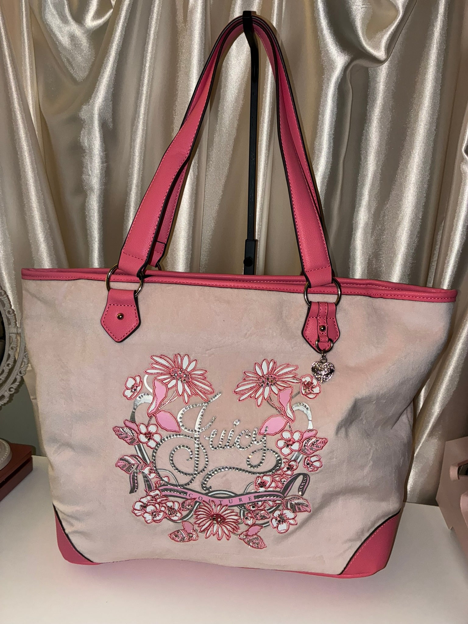 Juicy Couture Juicy in Bloom Tote – Blush Pink