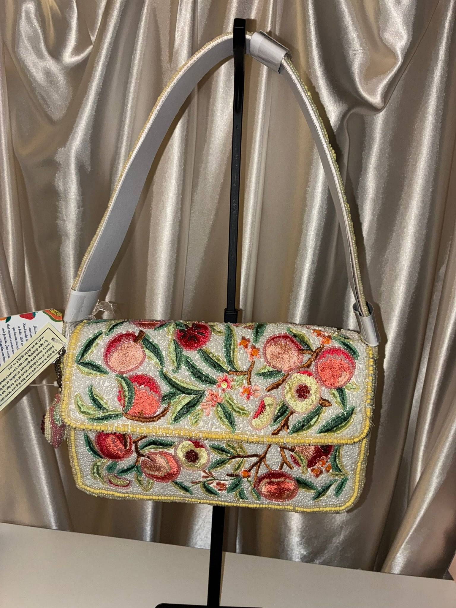 India Handmade Beaded Peaches Shoulder Bag
