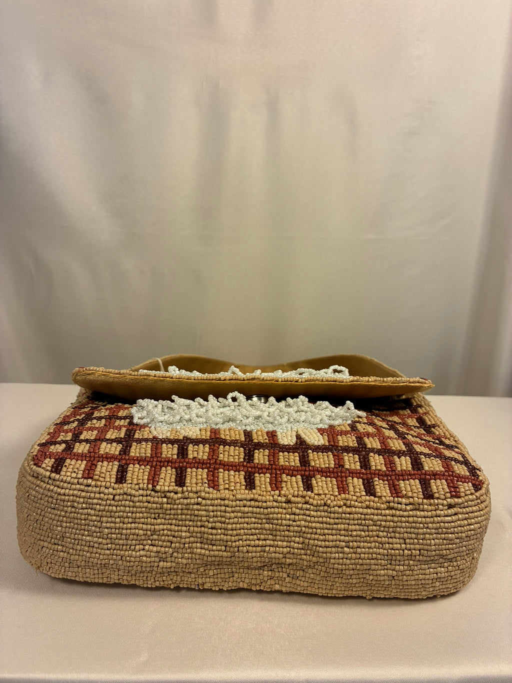 Cozy Sheep Beaded Shoulder Bag