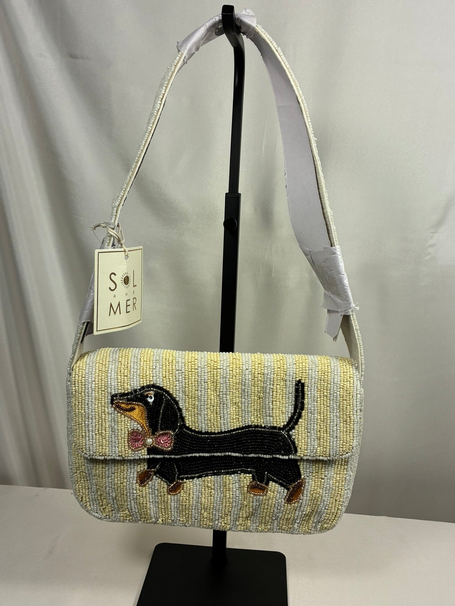 Dapper Dachshund Hand-Beaded Shoulder Bag