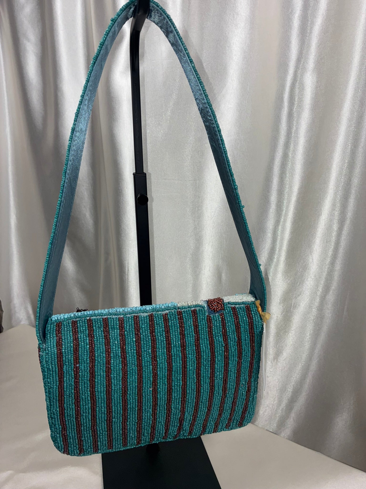 Retro Look Beaded Vegas Shoulder Bag